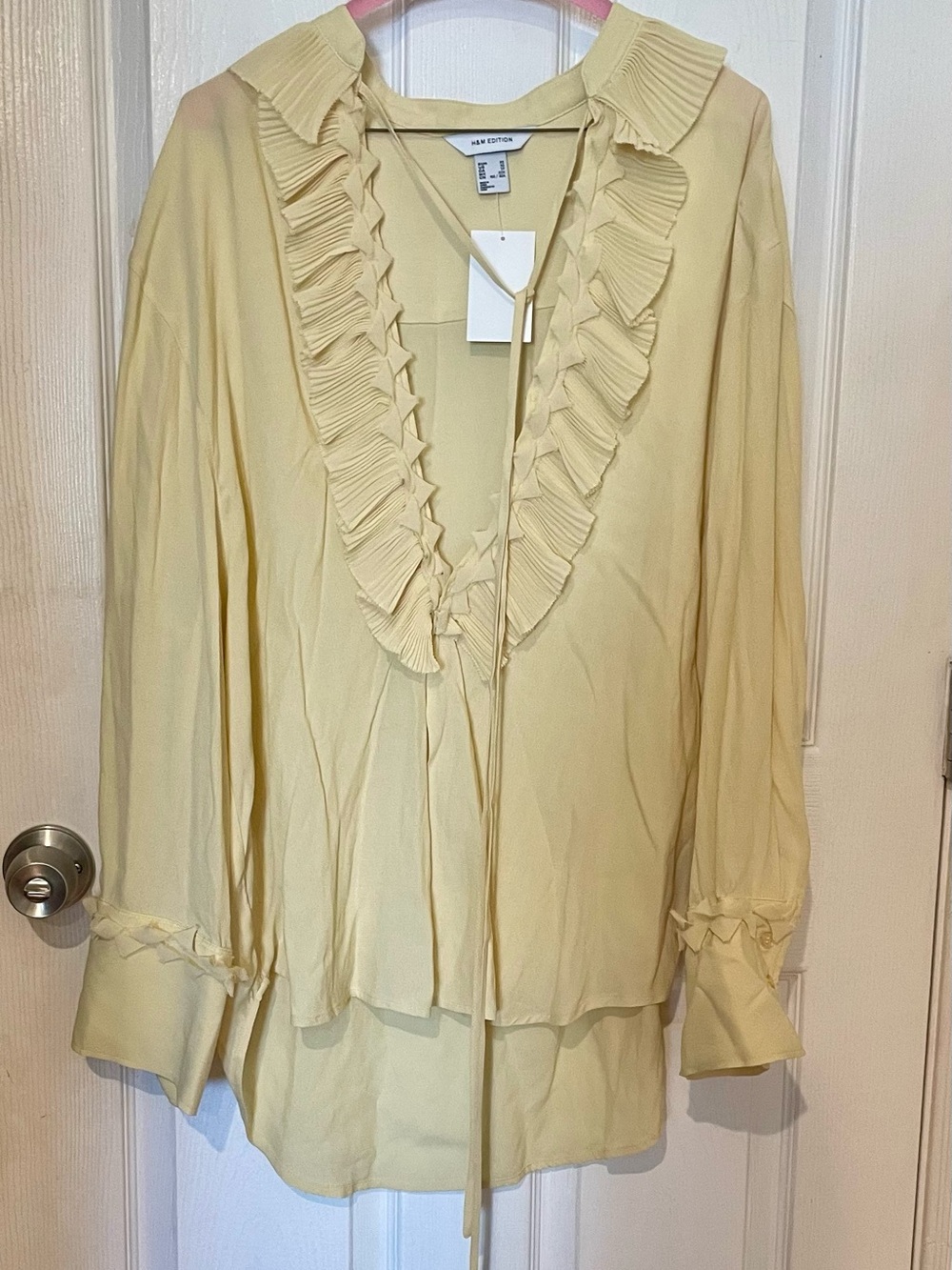 H&M Pale Butter Yellow Ruffle V-Neck Blouse